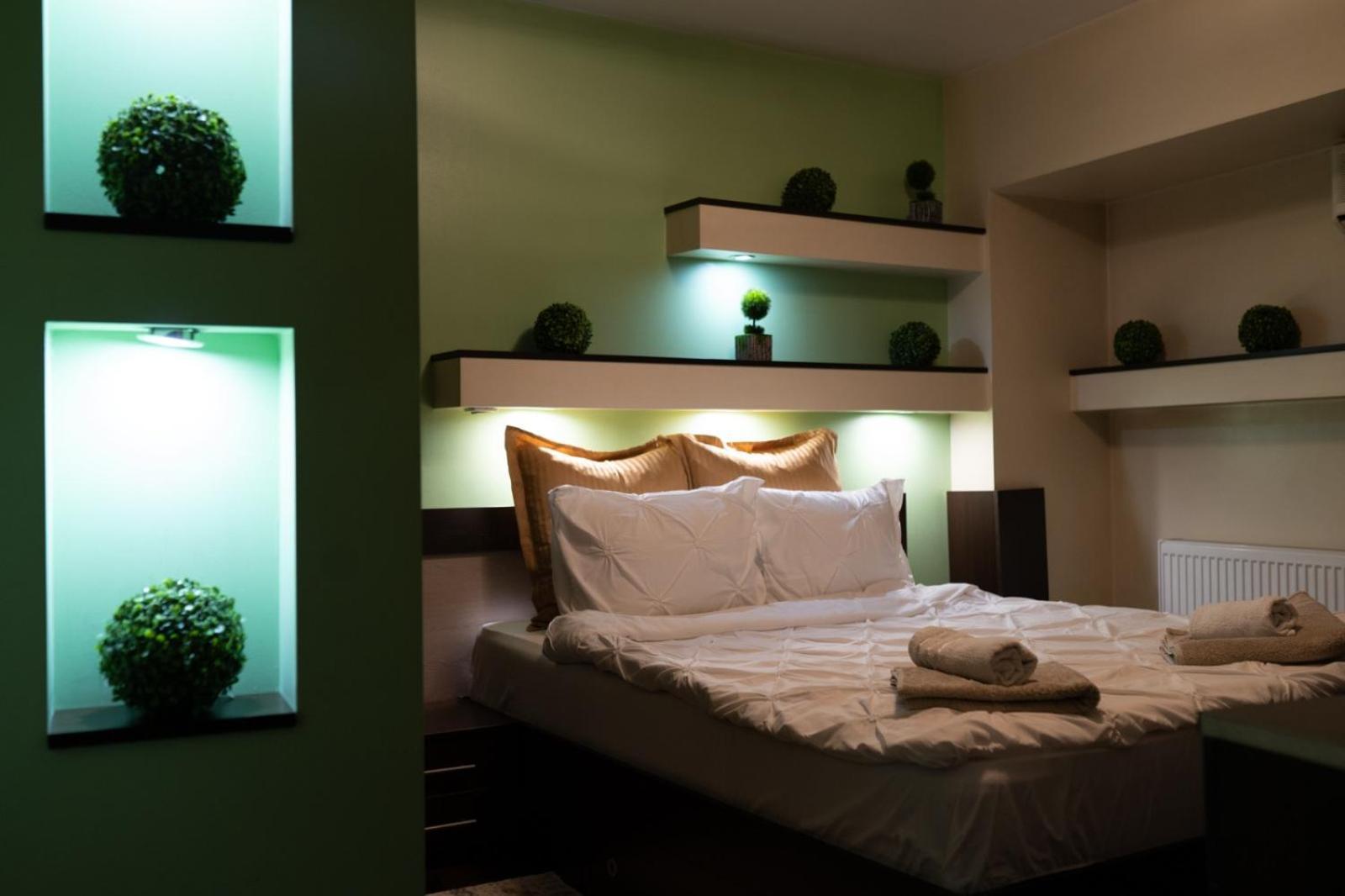 4 Rooms Unirii 47 Bucureşti Eksteriør bilde